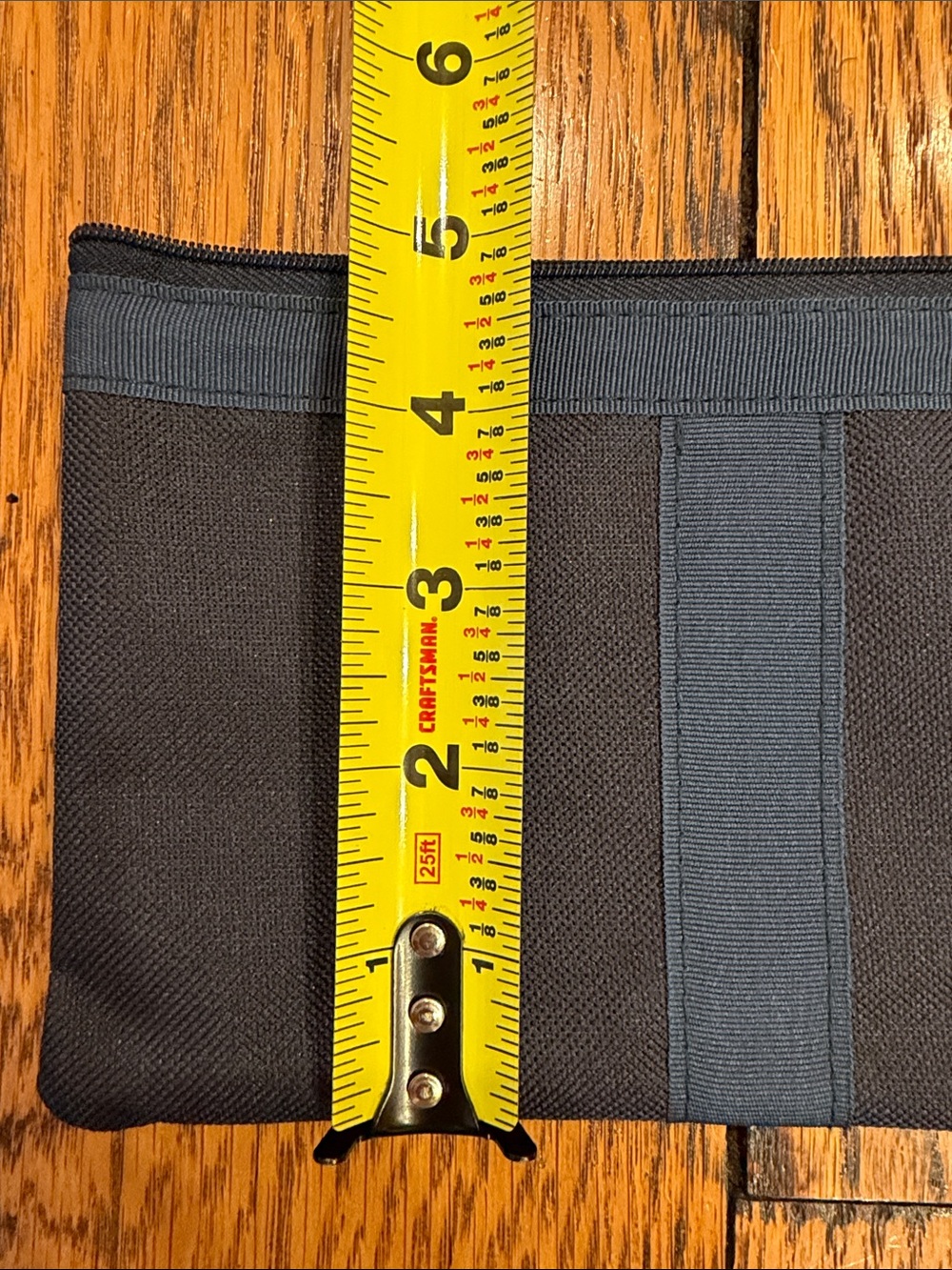NWOT😊ELEMIS Navy Blue Toiletry Pouch with zipper closure - approximately 8" x 5" - Picture 4 of 6